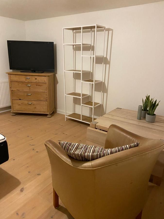Vaerelse Med Eget Kokken Og Bad Appartement Esbjerg Buitenkant foto